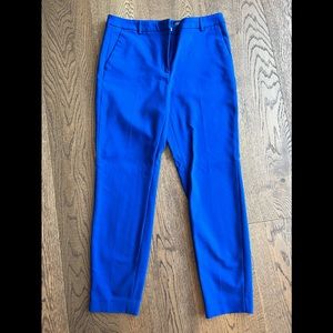 Free shipping! Like new RW slim leg, ankle length pants